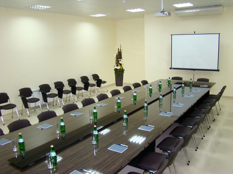 Конференц-зал "В"