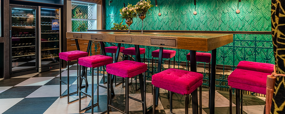 Основной зал