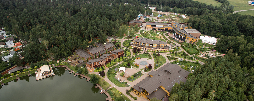 Шатер на озере Te amo