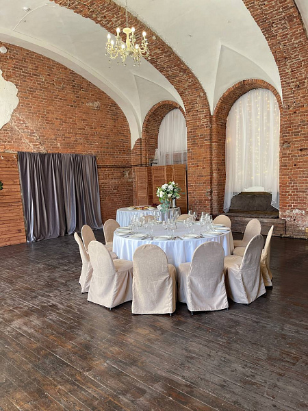 Основной зал