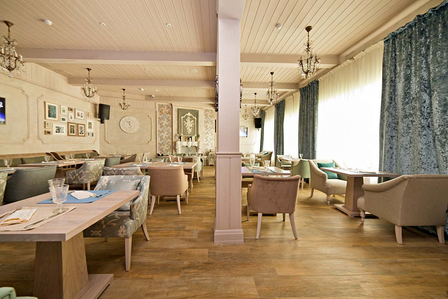 Каминный зал