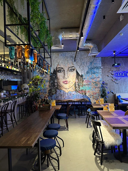 Основной зал