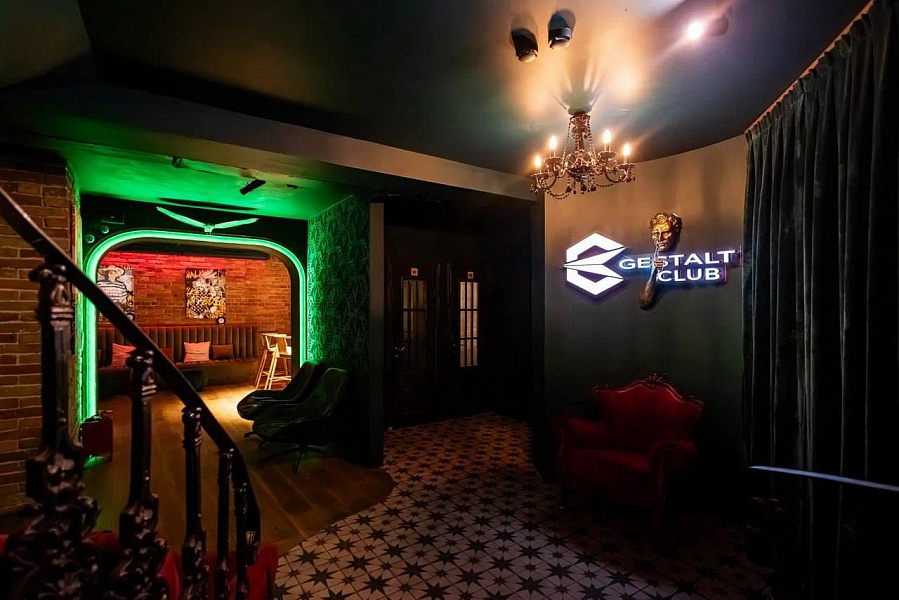 Основной зал