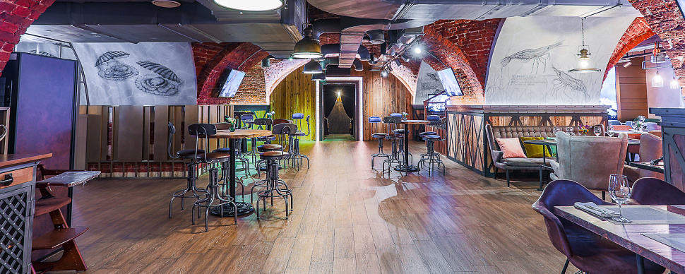 Основной зал