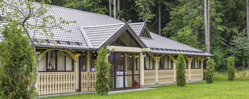 Зал Графский