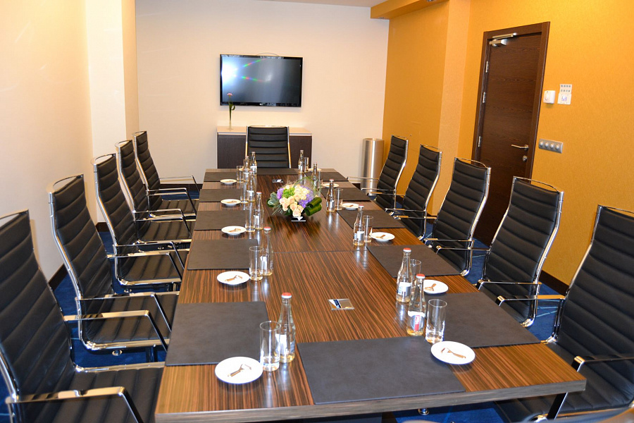 Конференц-залы Атланта, Лондон, Афины