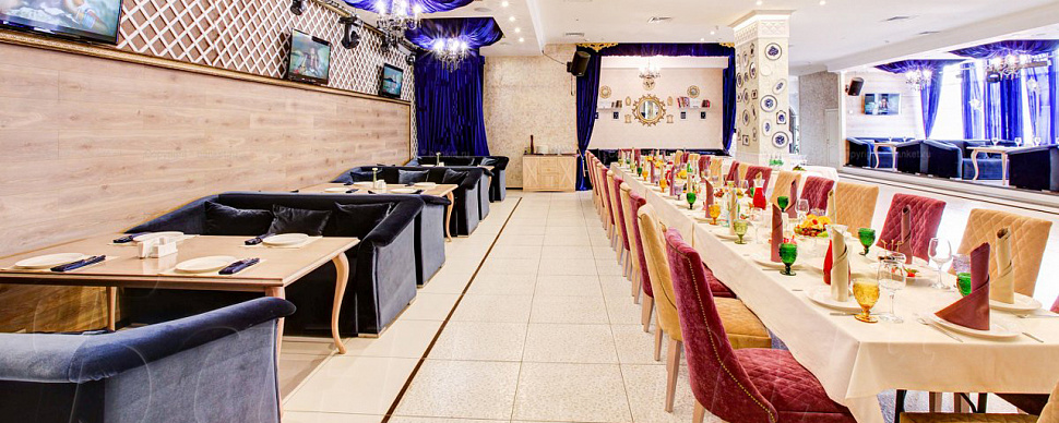 Основной зал