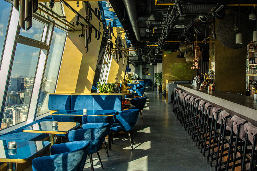 Основной зал