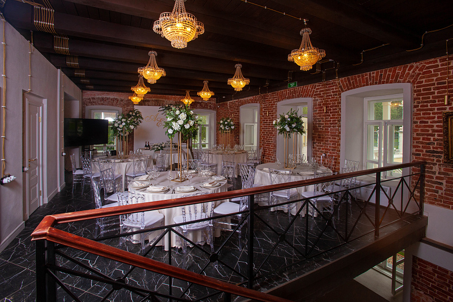 Зал Суворов