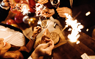 Корпоративные традиции: какие стоит внедрить, а от каких отказаться