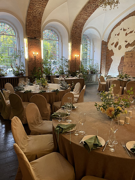 Основной зал