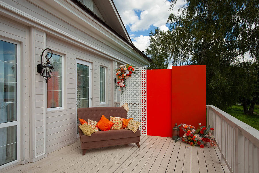 Зал Барский