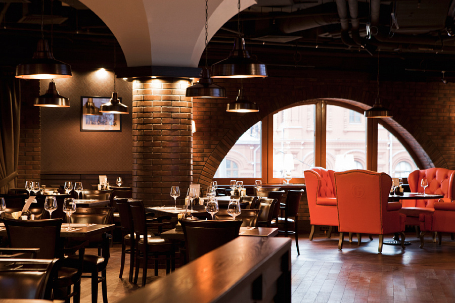 Основной зал