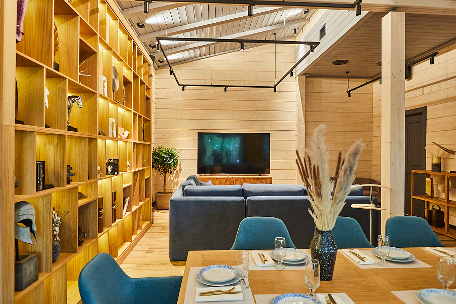 Основной зал