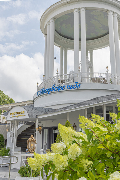 Белоснежная ротонда