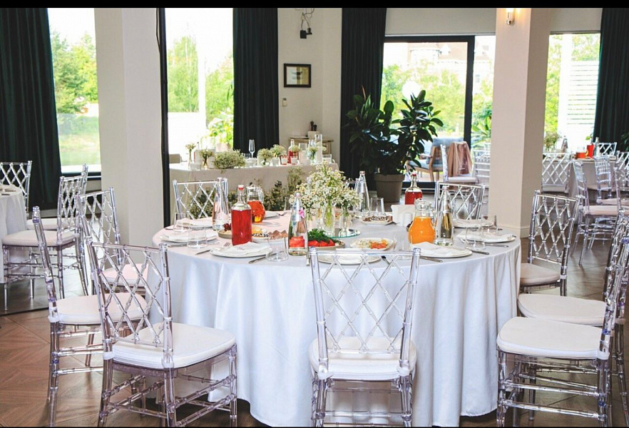 Основной зал