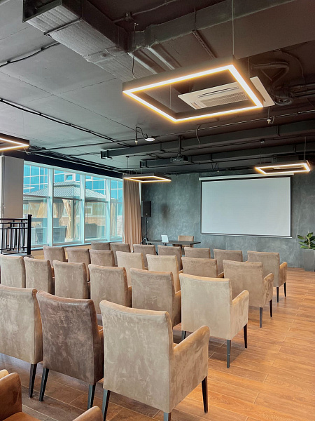 Зал с террасой