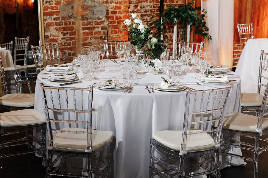 Основной зал