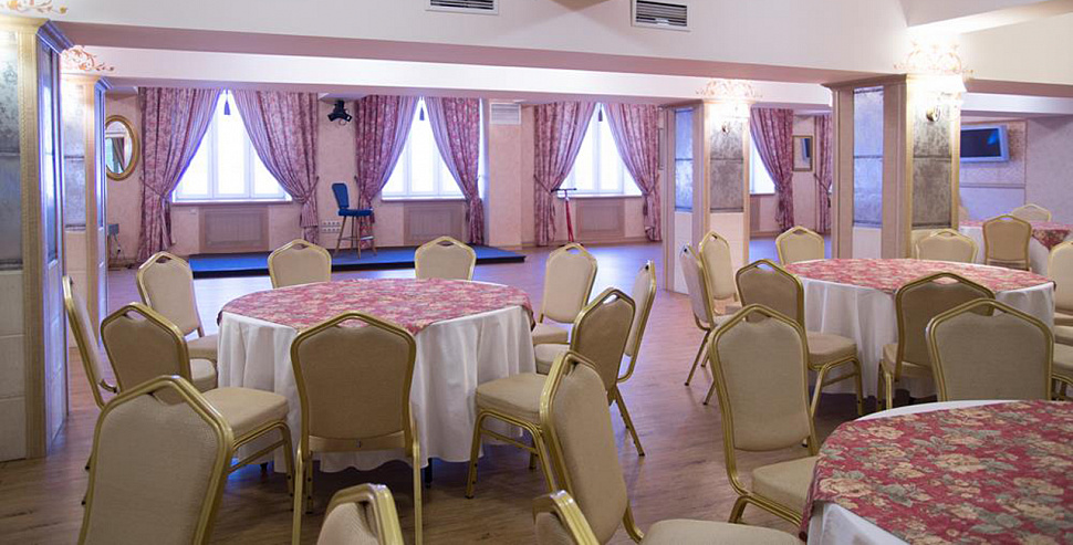 Банкетный зал