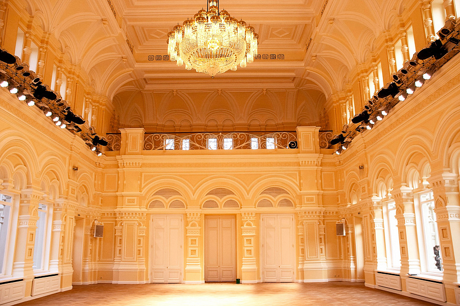 Демонстрационный зал