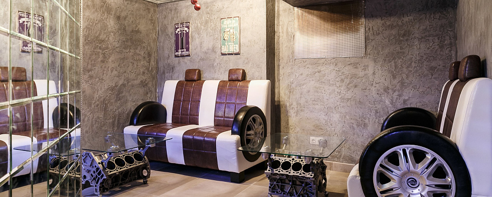 Караоке-бар