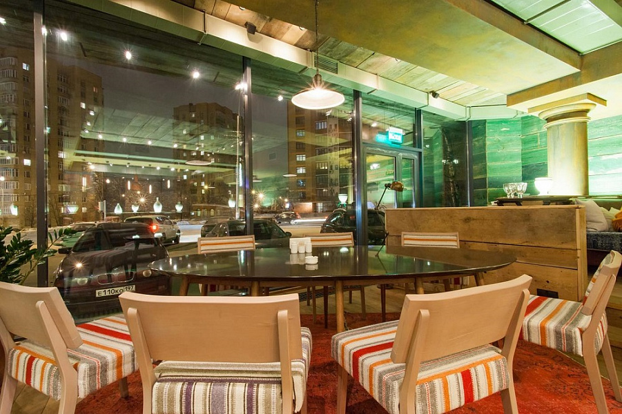 Тапчан на Удальцова