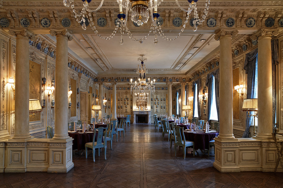 Фарфоровый зал