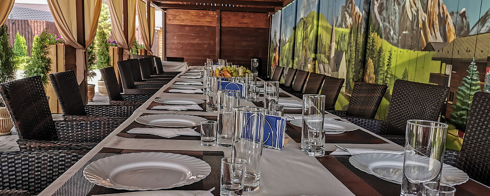 Основной зал