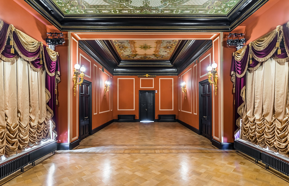 Зал Нарышкиных