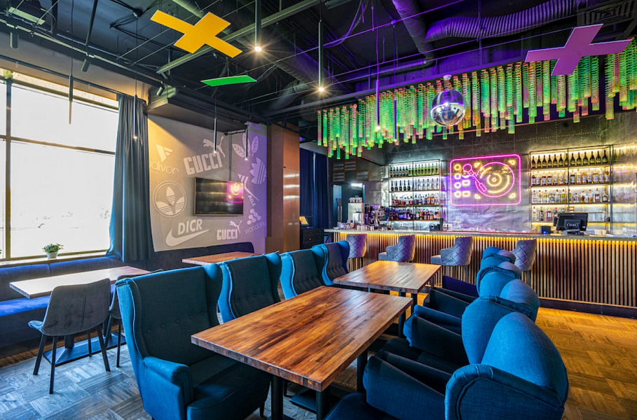 Основной зал