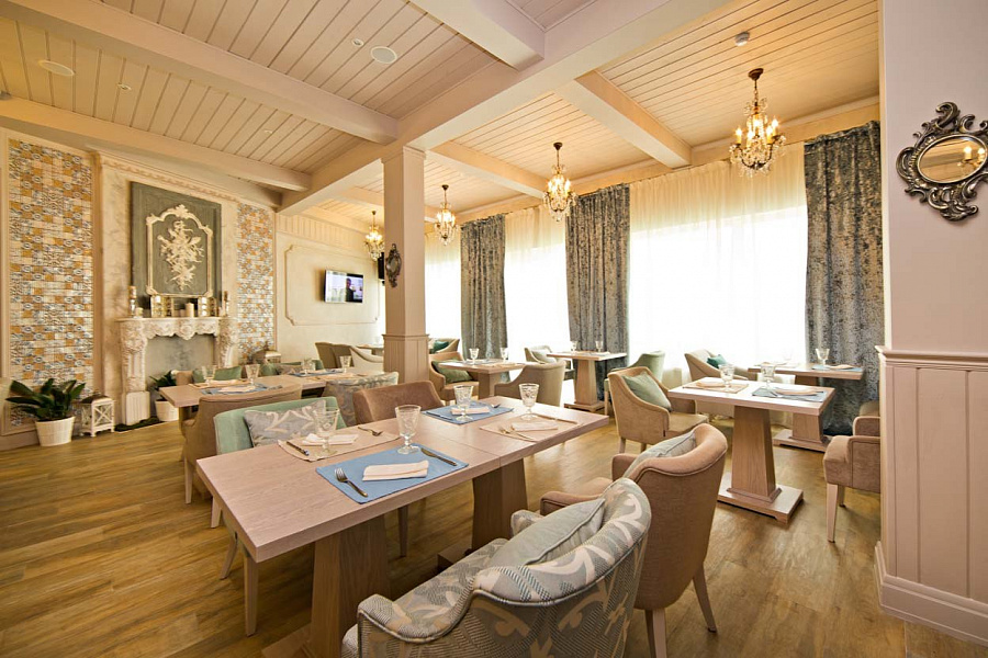 Каминный зал