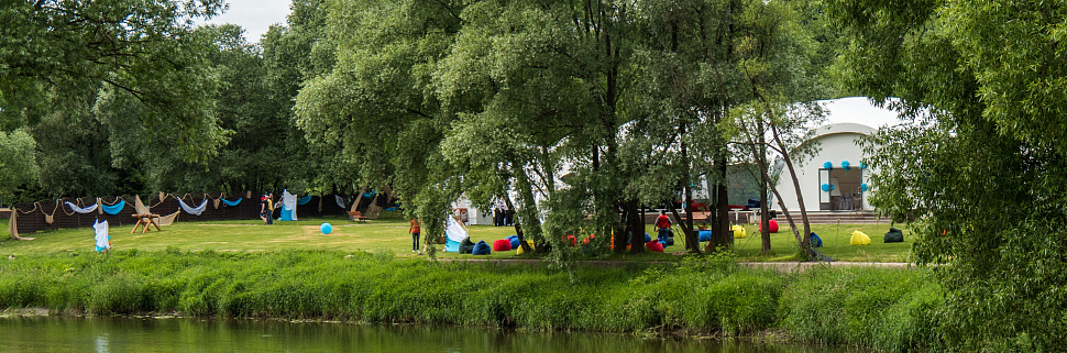Зал ресторана «Петрово-Дальнее»