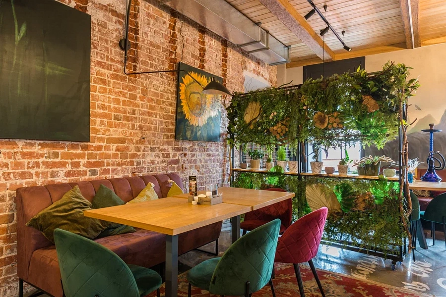 Основной зал