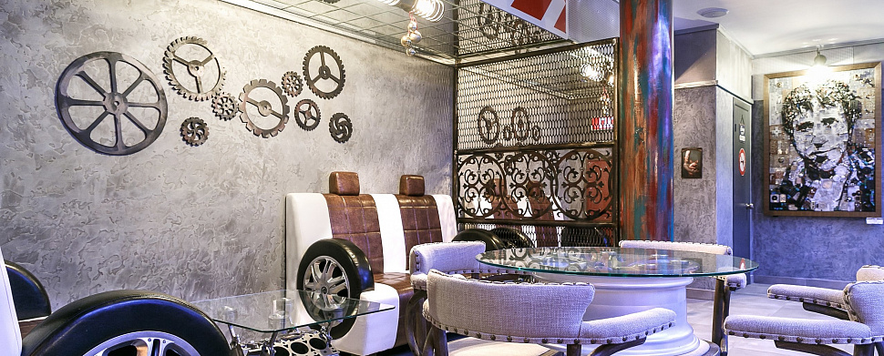 Караоке-бар