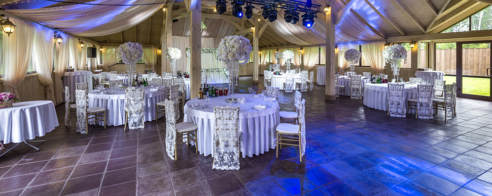 Зал Графский