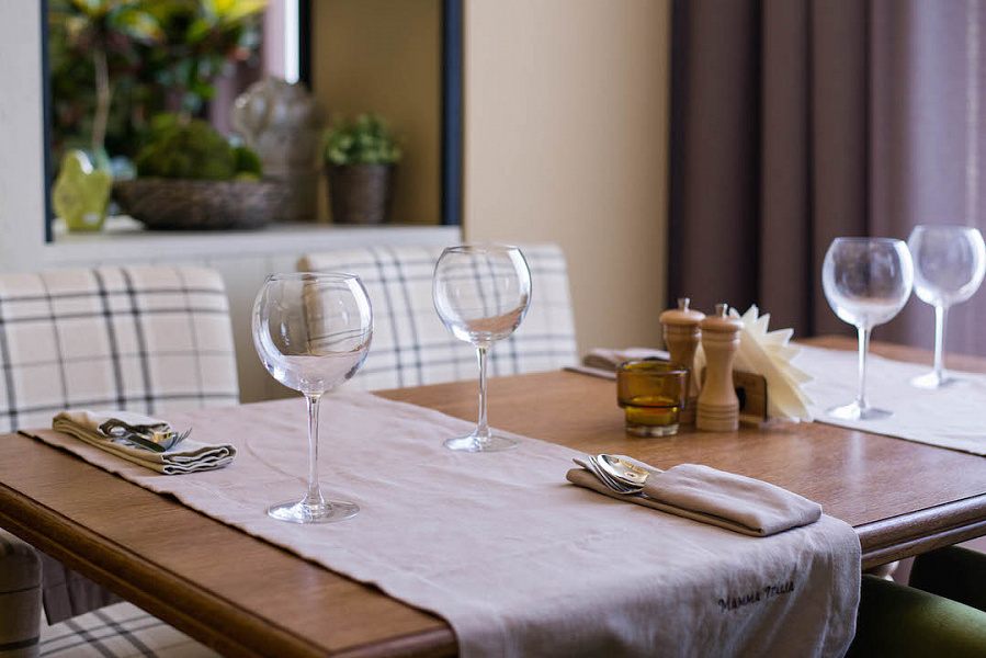 Основной зал