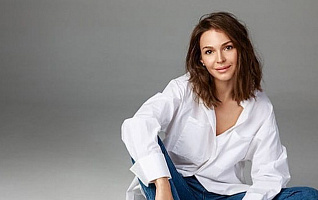 Агния Дитковските ещё летом тайно вышла замуж и родила третьего ребенка