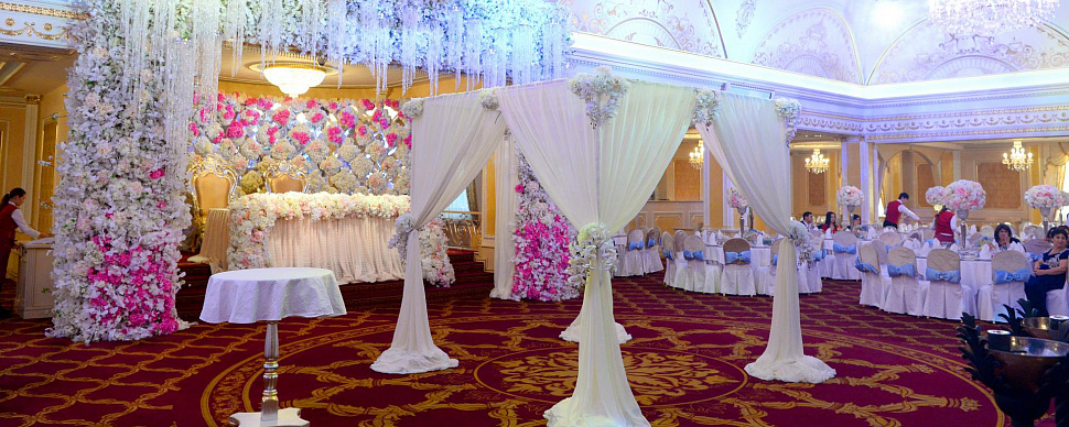 Большой банкетный зал Парадайз