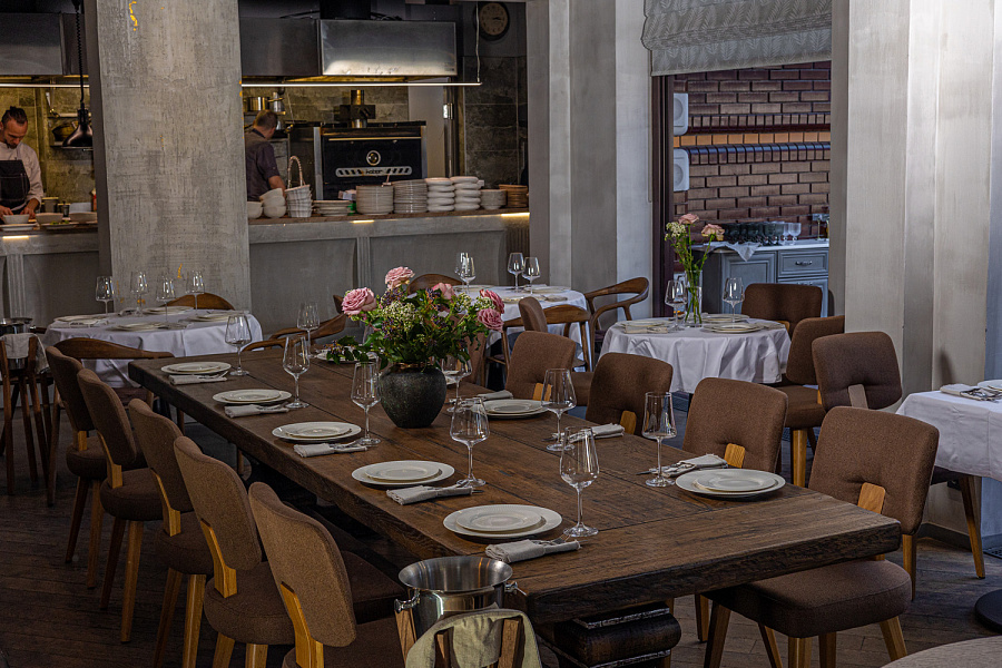 Основной зал