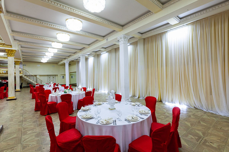 Золотой зал