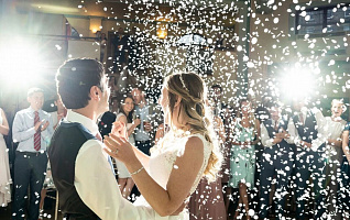 Модная свадьба 2025: Тренды и идеи для идеального праздника