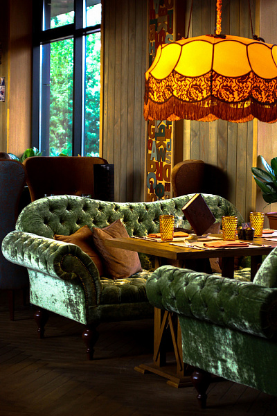 Основной зал