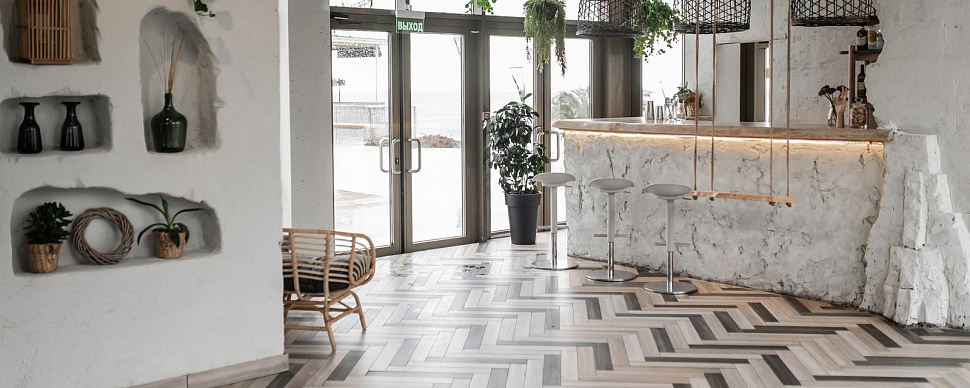 Основной зал